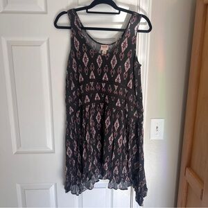 Mossimo Supply Co. Gray and Pink Geometric Dress